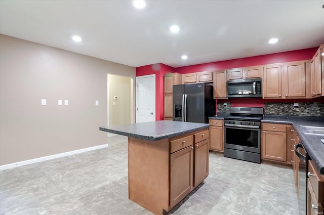 11331 W Paradise Road, Monticello, IN 47960