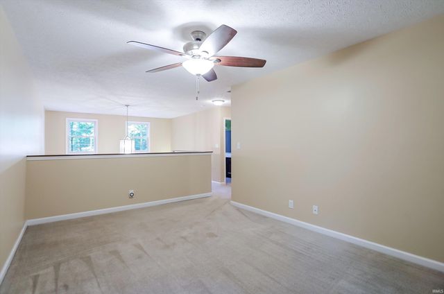 11331 W Paradise Road, Monticello, IN 47960