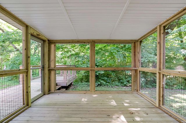 11331 W Paradise Road, Monticello, IN 47960