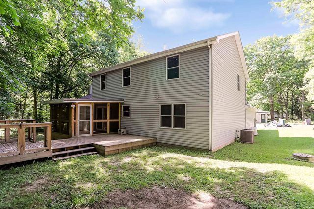 11331 W Paradise Road, Monticello, IN 47960