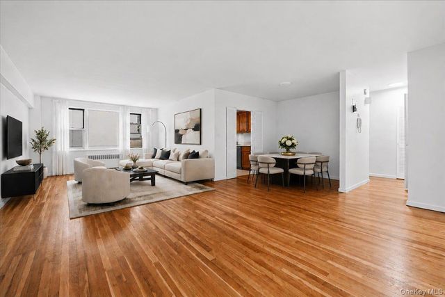 3720 Independence Avenue 3G, Bronx, NY 10463