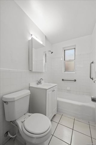 3720 Independence Avenue 3G, Bronx, NY 10463