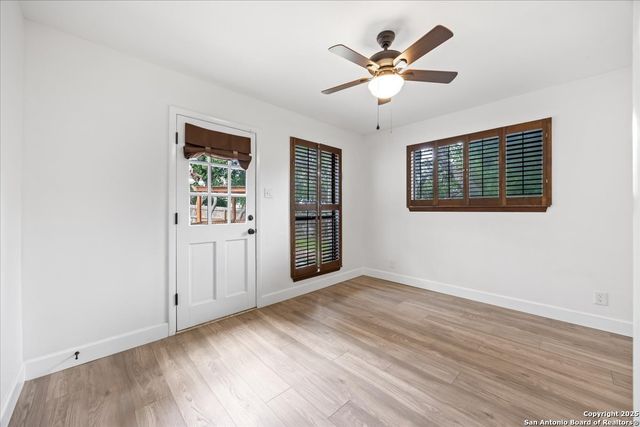 15810 Wilderness Pkwy, San Antonio, TX 78232