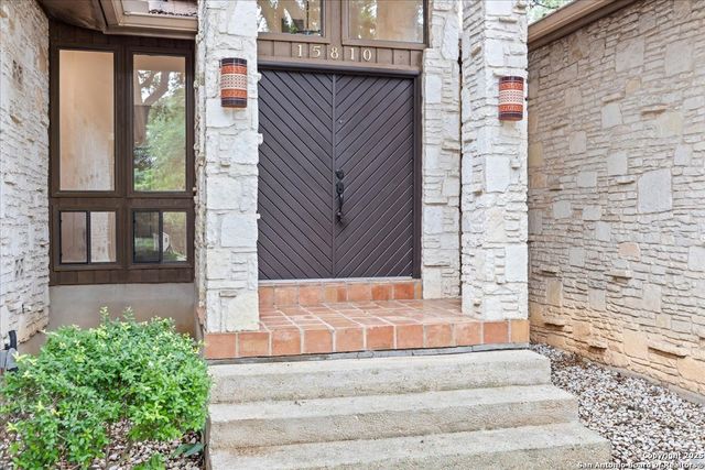 15810 Wilderness Pkwy, San Antonio, TX 78232