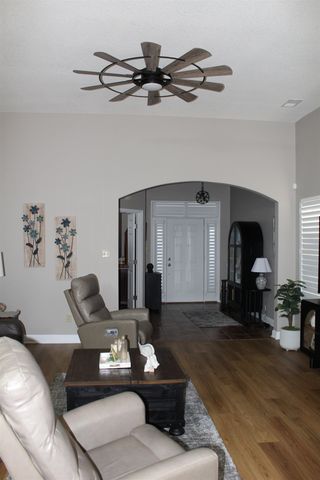 8680 WATERCREST DR, Millington, TN 38053