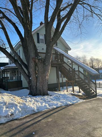 14 High Street, Pembroke, NH 03275