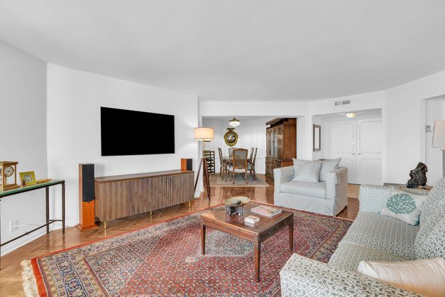 500 S Ocean Boulevard 1006, Boca Raton, FL 33432