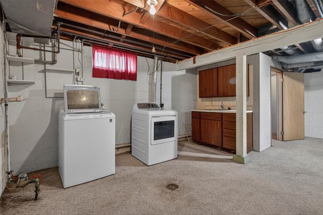 928 W Parker Street, Waterloo, IA 50703