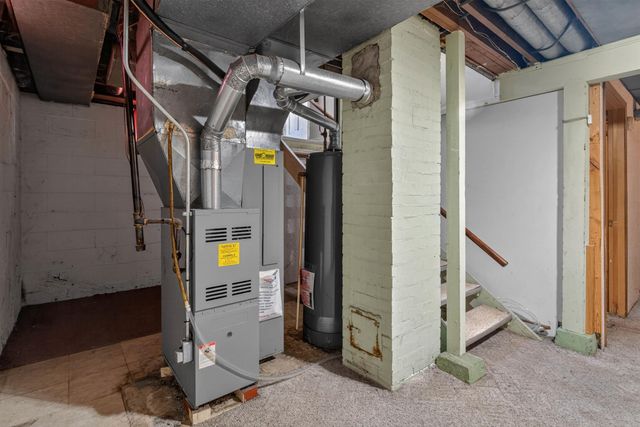 928 W Parker Street, Waterloo, IA 50703