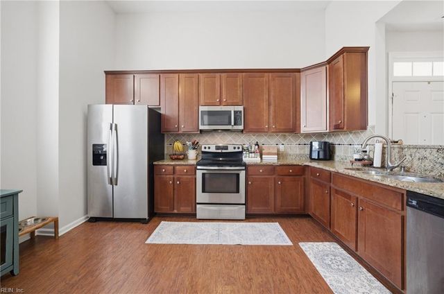1006 Silver Charm CIR, Suffolk, VA 23435