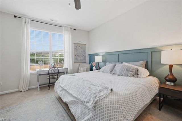 1006 Silver Charm CIR, Suffolk, VA 23435