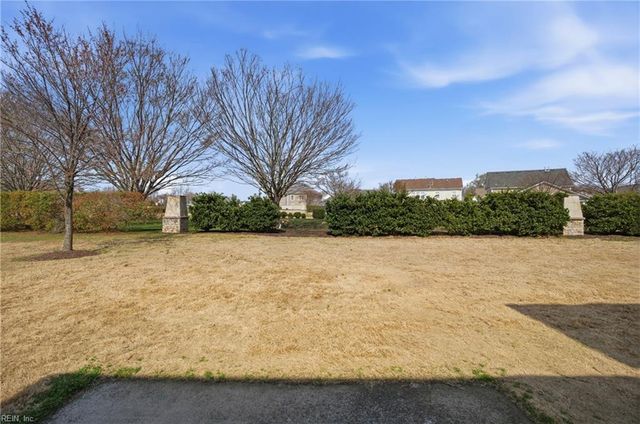 1006 Silver Charm CIR, Suffolk, VA 23435