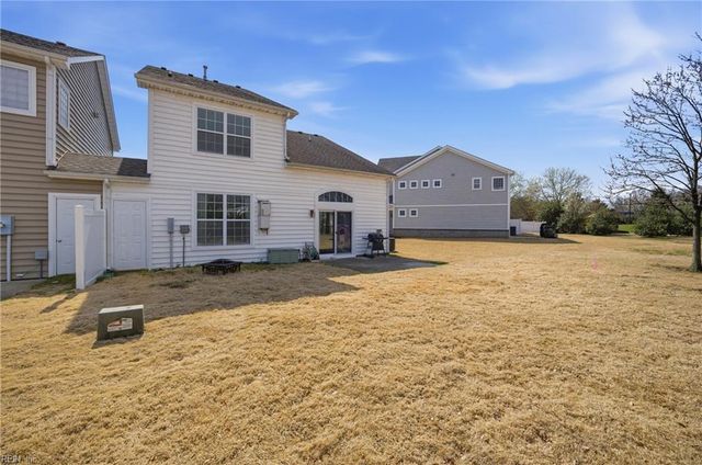1006 Silver Charm CIR, Suffolk, VA 23435