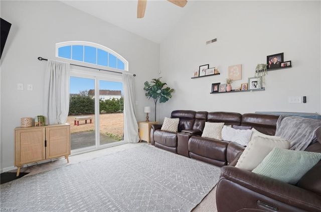1006 Silver Charm CIR, Suffolk, VA 23435