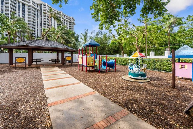 1000 NE Quayside Terrace 1804, Miami, FL 33138