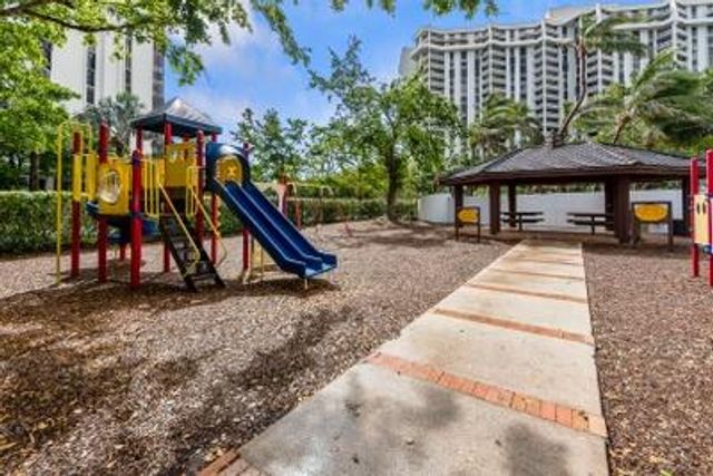 1000 NE Quayside Terrace 1804, Miami, FL 33138