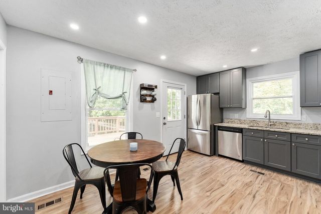 22378 BURWELL ST, Richardsville, VA 22736