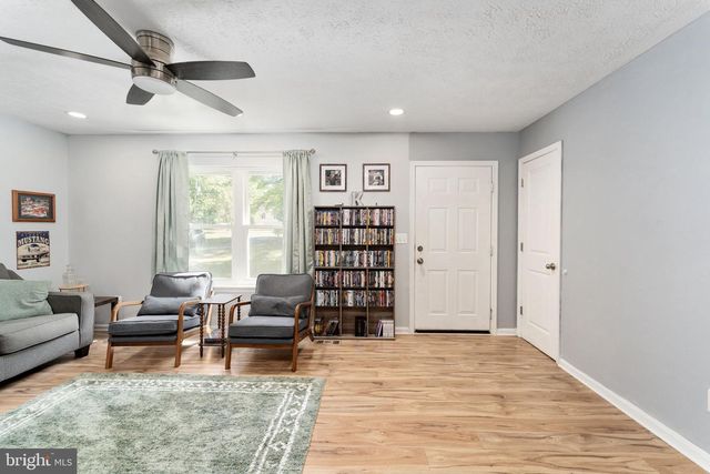 22378 BURWELL ST, Richardsville, VA 22736