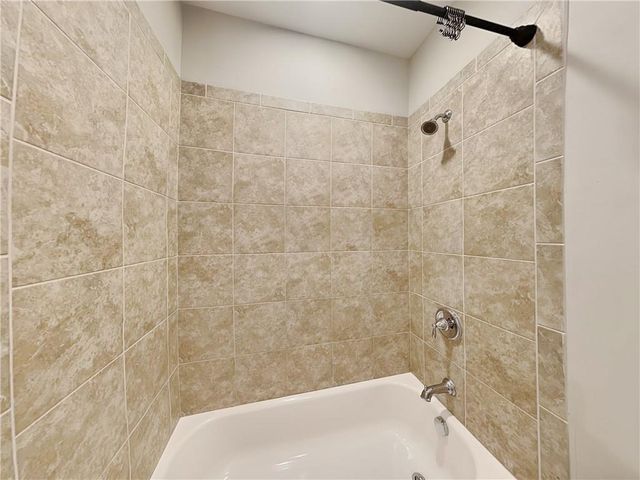 895 Proctor Ranch NW Drive, Atlanta, GA 30318