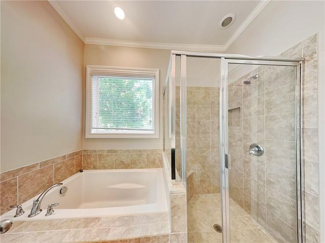 895 Proctor Ranch NW Drive, Atlanta, GA 30318