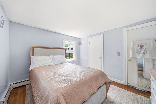 656 Bolton St, Marlborough, MA 01752