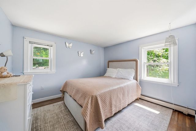 656 Bolton St, Marlborough, MA 01752
