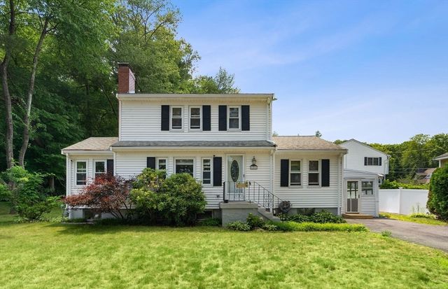 656 Bolton St, Marlborough, MA 01752