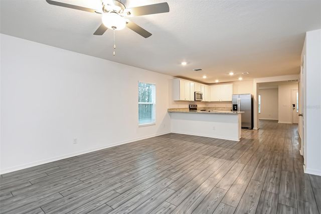 2006 MAPLE LANE, Kissimmee, FL 34759