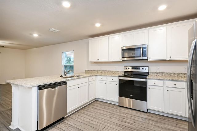 2006 MAPLE LANE, Kissimmee, FL 34759