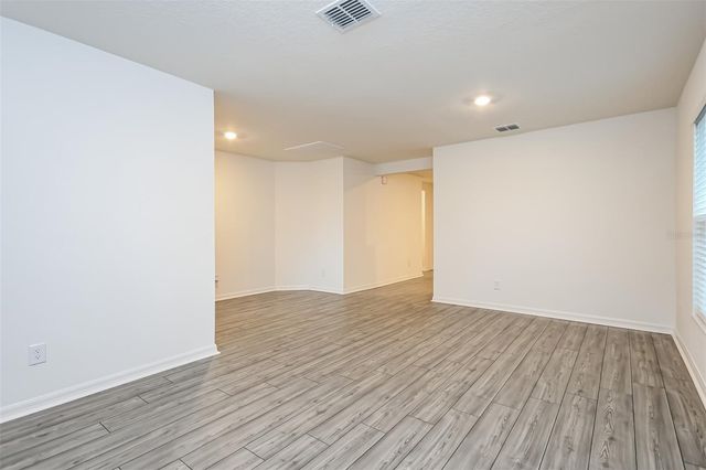 2006 MAPLE LANE, Kissimmee, FL 34759