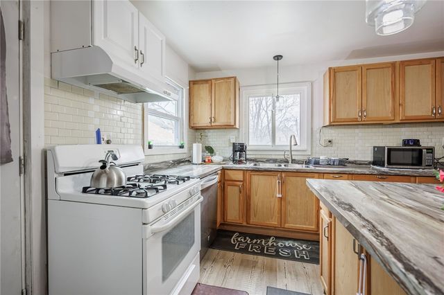 540 Maple Street, Rochester, NY 14611