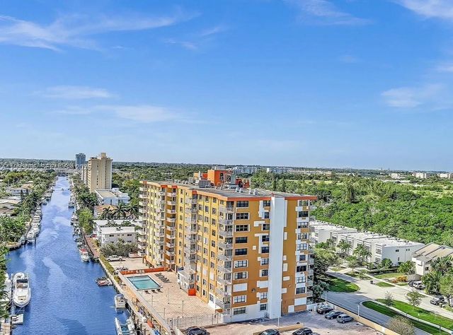 2450 NE 135th Street 103, North Miami, FL 33181