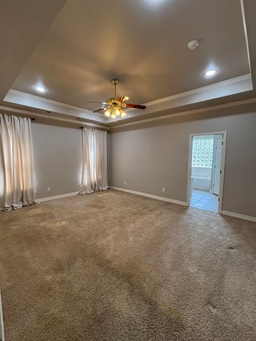 1016 Foley, Henderson, TX 75654