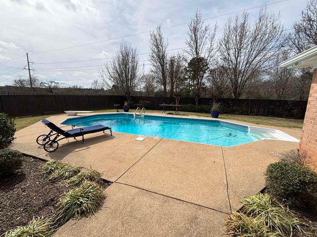 1016 Foley, Henderson, TX 75654