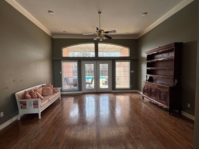 1016 Foley, Henderson, TX 75654