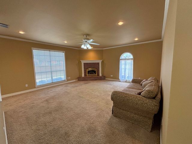 1016 Foley, Henderson, TX 75654