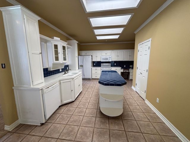 1016 Foley, Henderson, TX 75654