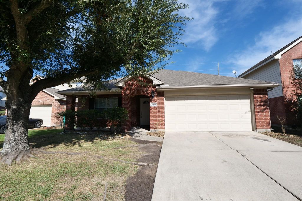 5414 Trammel Drive, Spring, TX 77388