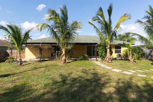 1234 SW Asturia Avenue, Port St Lucie, FL 34953