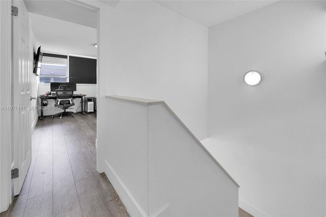 830 NW 87th Ave 406, Miami, FL 33172