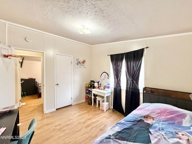 221 E Antelope Drive, Battle Mountain, NV 89820