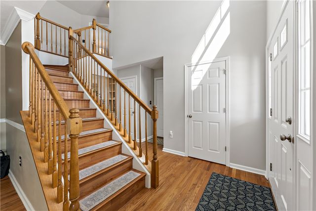 204 Rolling Hill Farm Dr, Rostraver, PA 15089