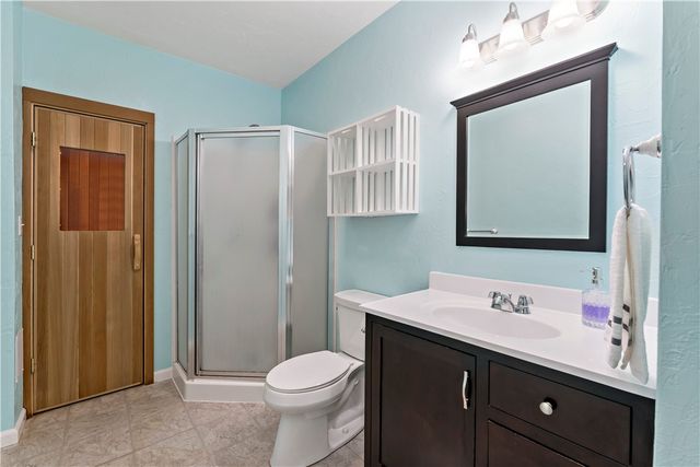 204 Rolling Hill Farm Dr, Rostraver, PA 15089