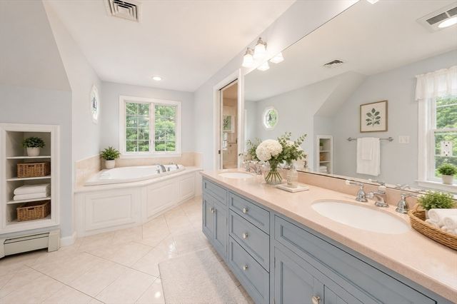 11 Barnes Lane, Yarmouth, MA 02673