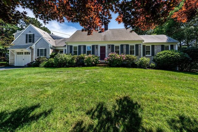 11 Barnes Lane, Yarmouth, MA 02673