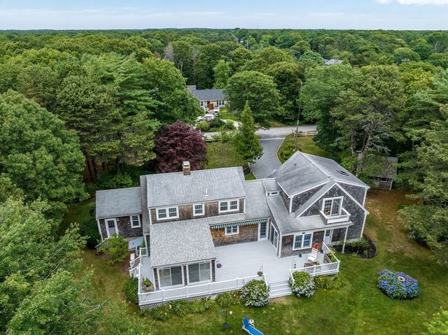 11 Barnes Lane, Yarmouth, MA 02673