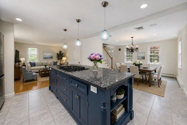 11 Barnes Lane, Yarmouth, MA 02673