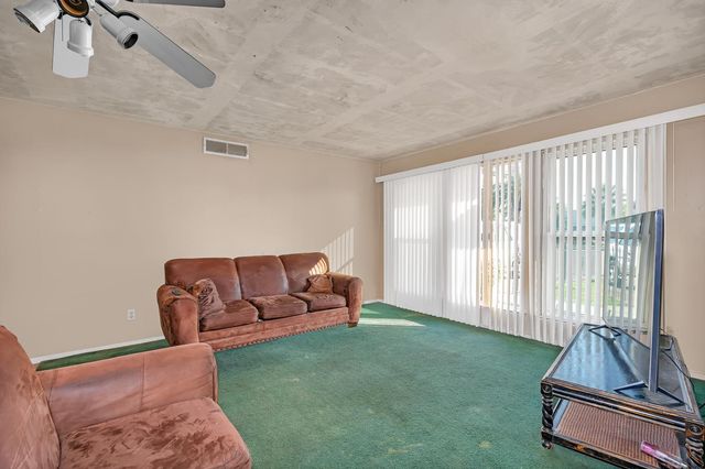 2160 3rd Street, Sanger, CA 93657