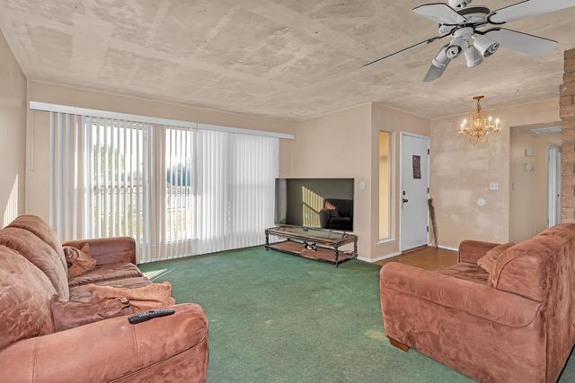 2160 3rd Street, Sanger, CA 93657