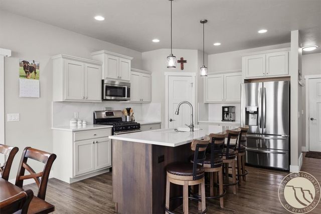 5251 Amherst Drive, Billings, MT 59106